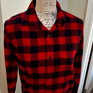 GAP Kids Red & Black 🦬 Plaid Button Down Flannel Shirt